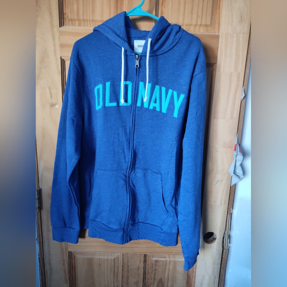 NWOT Old Navy Hoodie ( 1- of 2 hoodies ) Youth size (boy or girl)